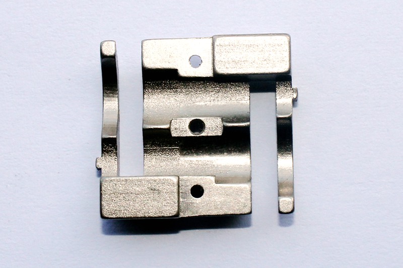 Rotating shaft 6
